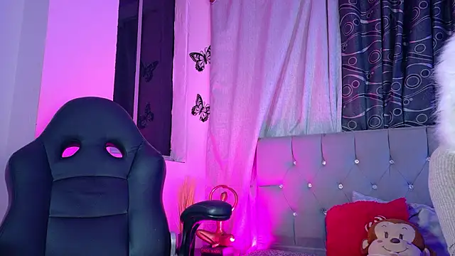 Snapshot of meggan_77 chatting on January 19, 2026, 2:04 am meggan 77 online show from January 19, 2026, 2:04 am