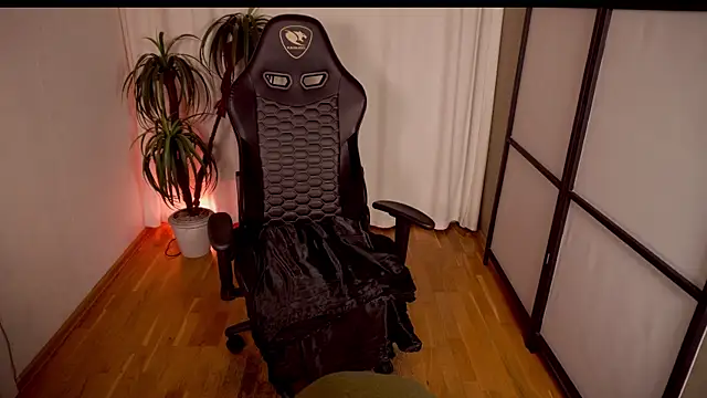 Snapshot of TommieH chatting on February 12, 2025, 5:26 am TommieH online show from February 12, 2025, 5:26 am