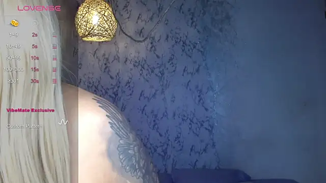 Snapshot of SofiaaCortes chatting on December 5, 2024, 3:48 am SofiaaCortes online show from December 5, 2024, 3:48 am