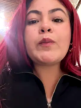 lia moon77 online show from September 29, 2025, 8:13 pm