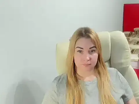 SkarletXDream online show from December 28, 2024, 9:51 pm