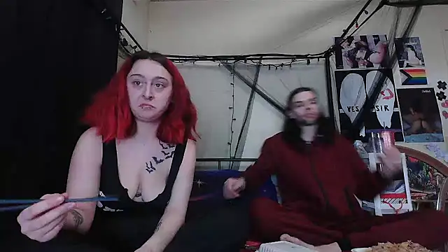 NovaLove2002 online show from January 6, 2025, 4:04 am