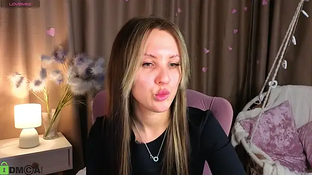 Wendy mm online show from February 21, 2026, 8:37 am