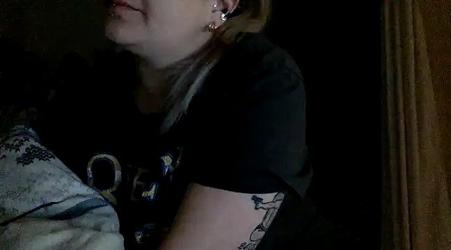 Snapshot of vanillesoumise chatting on March 11, 2025, 9:02 am vanillesoumise online show from March 11, 2025, 9:02 am