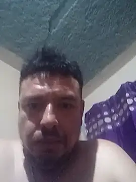 Jalisconegrete online show from February 11, 2025, 7:44 am