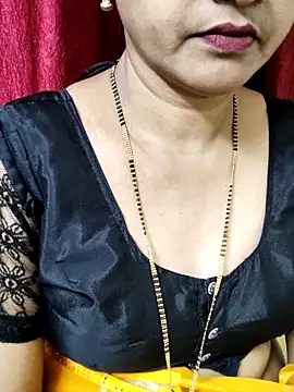 anuradha1432 online show from November 9, 2025, 5:55 pm