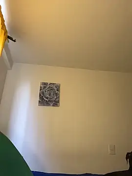 baby lizy online show from October 22, 2025, 9:03 pm