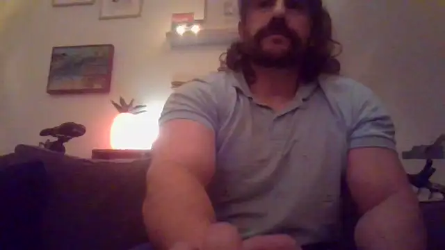 Mclozzz online show from October 11, 2025, 2:44 am