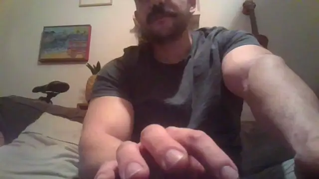 Mclozzz online show from February 14, 2026, 5:04 am