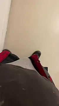 Snapshot of lescoquin2215 chatting on December 30, 2024, 8:54 am lescoquin2215 online show from December 30, 2024, 8:54 am