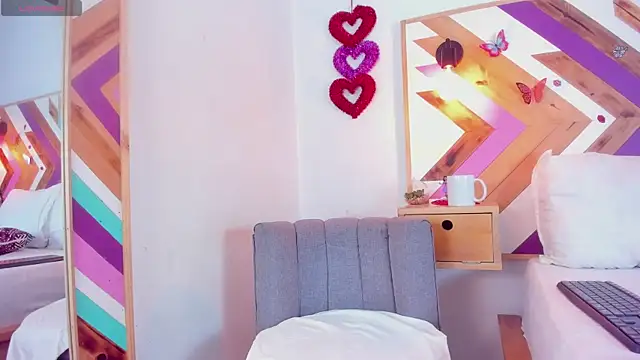 Katia Wilson online show from March 30, 2026, 7:26 pm