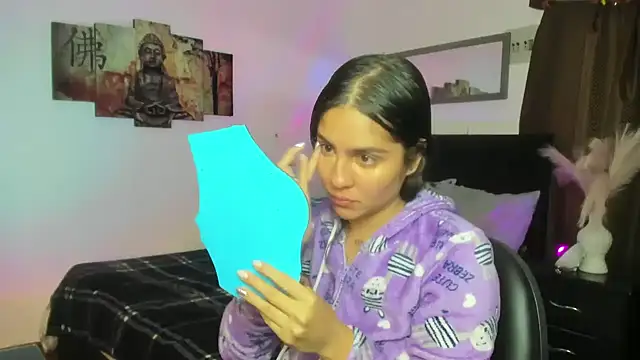 alisa jhons1 online show from September 20, 2025, 1:06 am