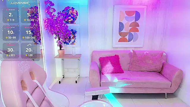 Gabby evanns online show from October 10, 2025, 12:04 pm