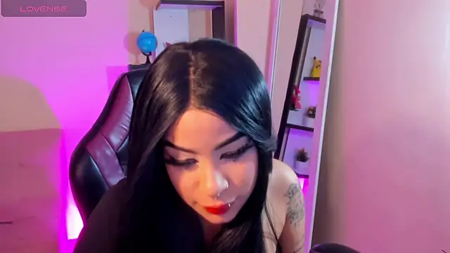 lana 0 online show from December 26, 2024, 9:04 pm
