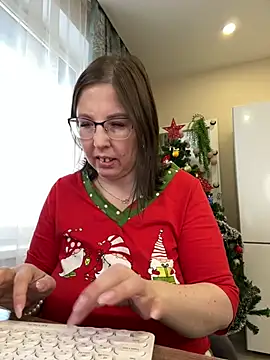 Snapshot of B_Bonya_m chatting on December 14, 2024, 9:29 am B Bonya m online show from December 14, 2024, 9:29 am