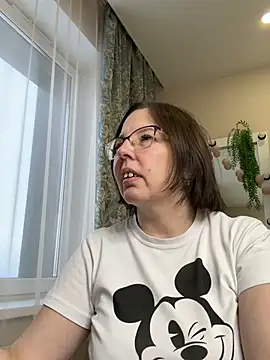 Snapshot of B_Bonya_m chatting on January 27, 2025, 5:58 am B Bonya m online show from January 27, 2025, 5:58 am