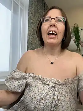 Snapshot of B_Bonya_m chatting on January 28, 2025, 8:47 am B Bonya m online show from January 28, 2025, 8:47 am