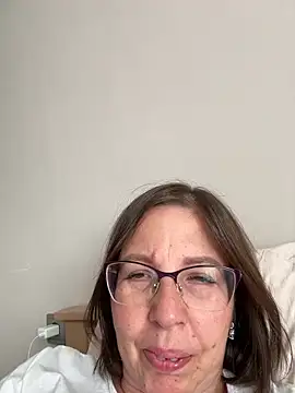 Snapshot of B_Bonya_m chatting on March 5, 2025, 8:00 am B Bonya m online show from March 5, 2025, 8:00 am