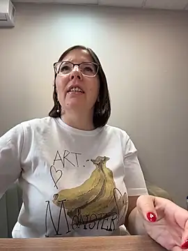 Snapshot of B_Bonya_m chatting on October 12, 2025, 4:55 am B Bonya m online show from October 12, 2025, 4:55 am