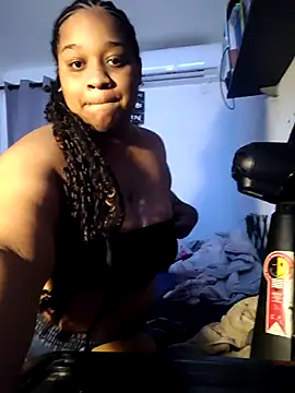 vic pretynhaa online show from February 10, 2026, 7:29 pm