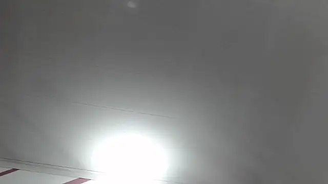 Kitten Hot  online show from January 14, 2026, 8:09 am