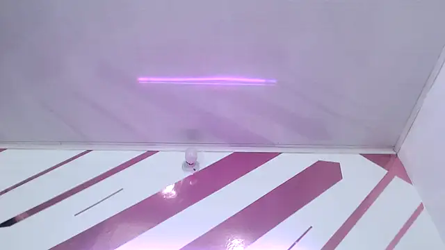 Snapshot of Kitten_Hot_ chatting on February 21, 2026, 2:23 am Kitten Hot online show from February 21, 2026, 2:23 am