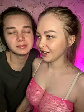 Family-Mm1 online show from February 21, 2026, 6:36 am