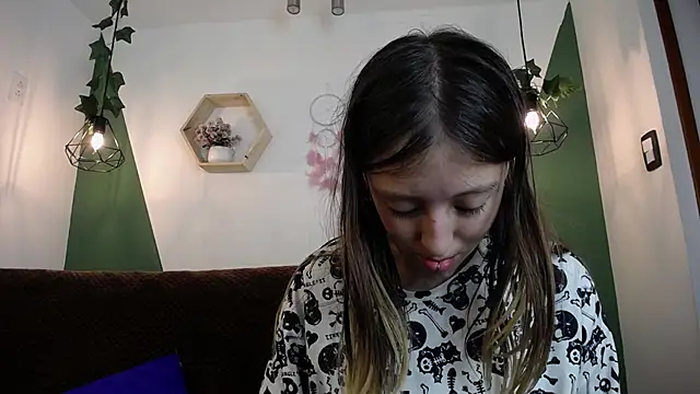 Snapshot of BRIAR_AND_BLAIR chatting on February 13, 2025, 2:09 pm BRIAR AND BLAIR online show from February 13, 2025, 2:09 pm