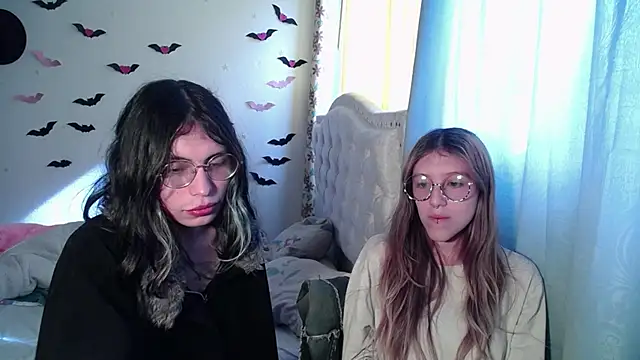 Snapshot of BRIAR_AND_BLAIR chatting on September 15, 2025, 8:20 pm BRIAR AND BLAIR online show from September 15, 2025, 8:20 pm