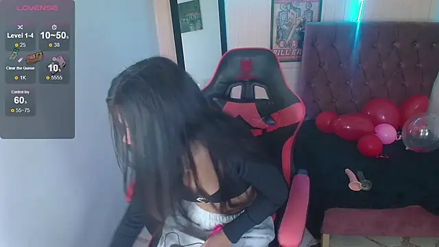 Catalehia Milk online show from February 19, 2025, 7:48 pm