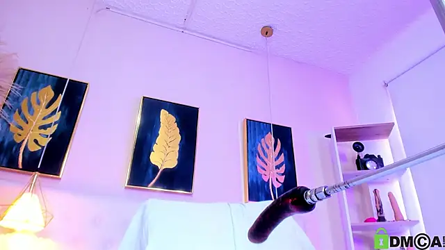 mirandha  online show from January 13, 2025, 3:47 pm