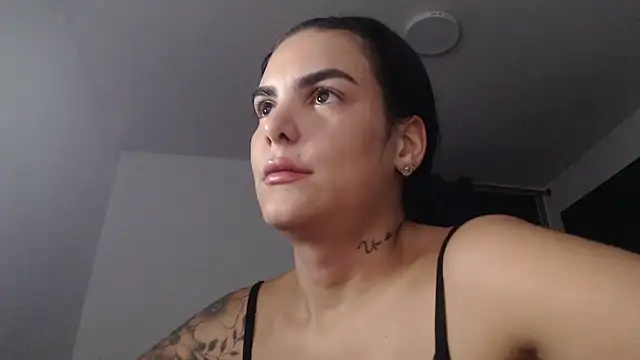 MARYADSUARD online show from April 10, 2026, 4:17 am