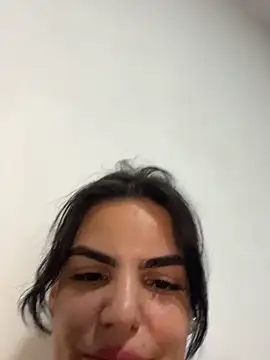 Snapshot of MARYADSUARD chatting on May 9, 2026, 5:45 am MARYADSUARD online show from May 9, 2026, 5:45 am