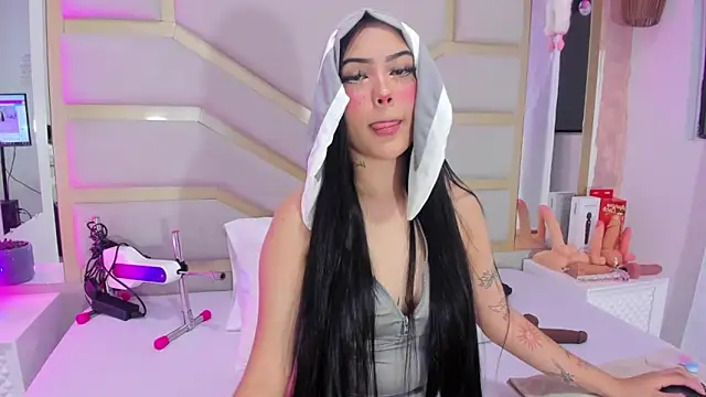 dollsweety online show from October 10, 2025, 10:09 pm