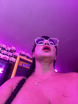 Hot beauty   online show from March 21, 2026, 8:19 am