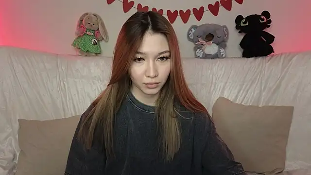 LuxuryGirl   online show from February 23, 2025, 12:48 pm