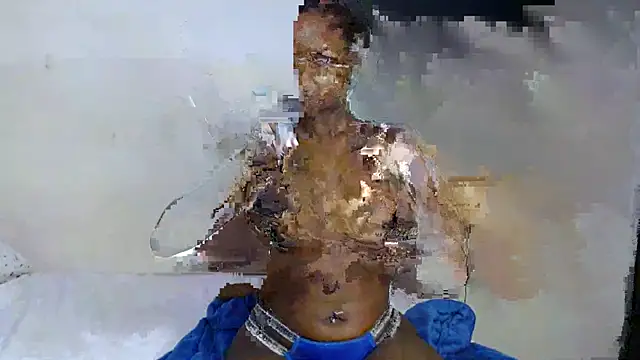 Snapshot of karembo_Johnson chatting on March 1, 2026, 6:32 pm karembo Johnson online show from March 1, 2026, 6:32 pm