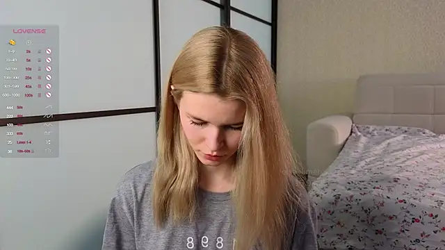 elsa limerence online show from March 17, 2025, 6:29 am