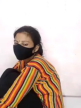 Snapshot of pujabhabi51 chatting on December 23, 2024, 12:25 am pujabhabi51 online show from December 23, 2024, 12:25 am