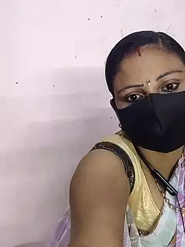 Snapshot of pujabhabi51 chatting on February 4, 2025, 2:32 pm pujabhabi51 online show from February 4, 2025, 2:32 pm