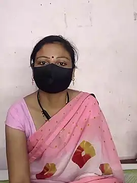 Snapshot of pujabhabi51 chatting on February 14, 2025, 2:39 am pujabhabi51 online show from February 14, 2025, 2:39 am