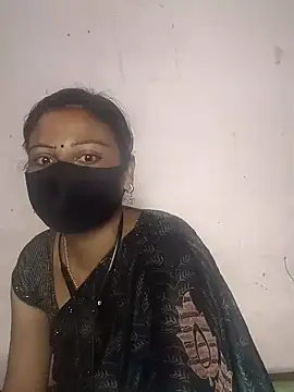 Snapshot of pujabhabi51 chatting on February 19, 2025, 2:23 am pujabhabi51 online show from February 19, 2025, 2:23 am