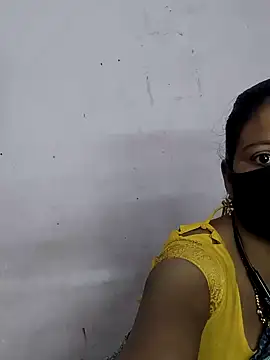 Snapshot of pujabhabi51 chatting on February 22, 2025, 2:06 am pujabhabi51 online show from February 22, 2025, 2:06 am