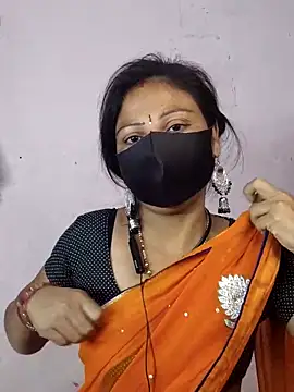 Snapshot of pujabhabi51 chatting on March 3, 2025, 1:31 am pujabhabi51 online show from March 3, 2025, 1:31 am