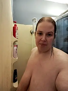 023Longandjuicy online show from December 2, 2025, 3:12 am