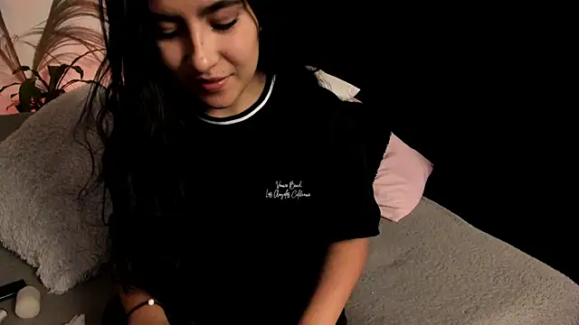 Serenity Day online show from September 15, 2025, 12:32 am