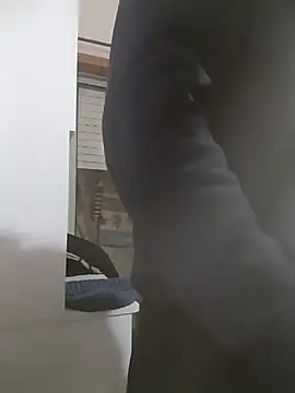 jonyfree1978 online show from December 28, 2024, 5:44 am