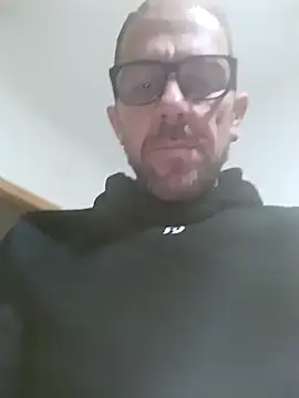 jonyfree1978 online show from January 18, 2025, 10:49 pm