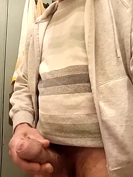 jonyfree1978 online show from December 16, 2025, 7:52 pm