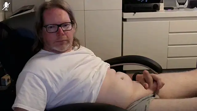 Snapshot of VSteph chatting on July 26, 2026, 9:32 pm VSteph online show from July 26, 2026, 9:32 pm
